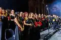 Il Festival Lirico dei Teatri di Pietra celebra Franco Battiato al Castello di Donnafugata con Rita Botto e il Coro Lirico Siciliano
