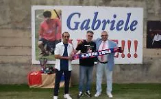 &ldquo;Gabriele vive&rdquo;: a Barrafranca il calcio si ferma, il cuore ricorda