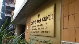 In Sicilia met&agrave; dei Comuni &egrave; fallito o quasi: debiti per 2,07 miliardi, quasi mille euro per ogni cittadino coinvolto