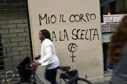 Sicilia, obiettori all'85,8 per cento, diritto all'aborto a rischio