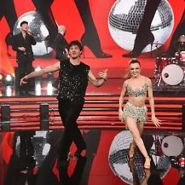 Valentina Fiorini, dal cuore dell'Etna a "Ballando con le Stelle": la nuova maestra "si allena" sul vulcano