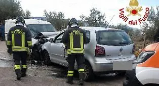 Nicosia, frontale sulla SP 18: tre feriti, una persona trasferita in elisoccorso