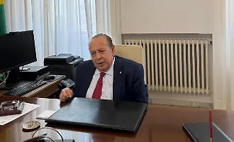 Crisafulli colpisce con il primo atto, aumenti record per i compensi e il presidente del consiglio prende pi&ugrave; del vicesindaco