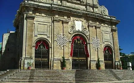 Enna capitale della fede europea: al Duomo il World Rosary Day in diretta streaming