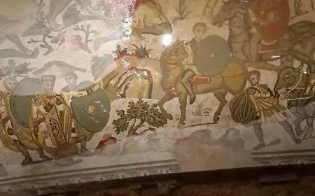 Alla Villa Romana acqua nel corridoio della Grande Caccia: mosaici a rischio e manutenzione nel mirino